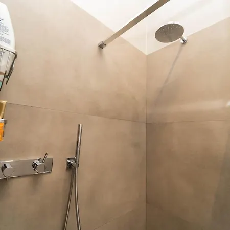Lr Deluxe - Loft Di Lusso - Repubblica Apartment